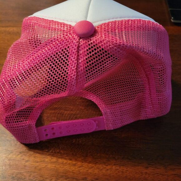 Head Kandy Pink and White Snapback Mesh Back Trucker Hat - Picture 4 of 6